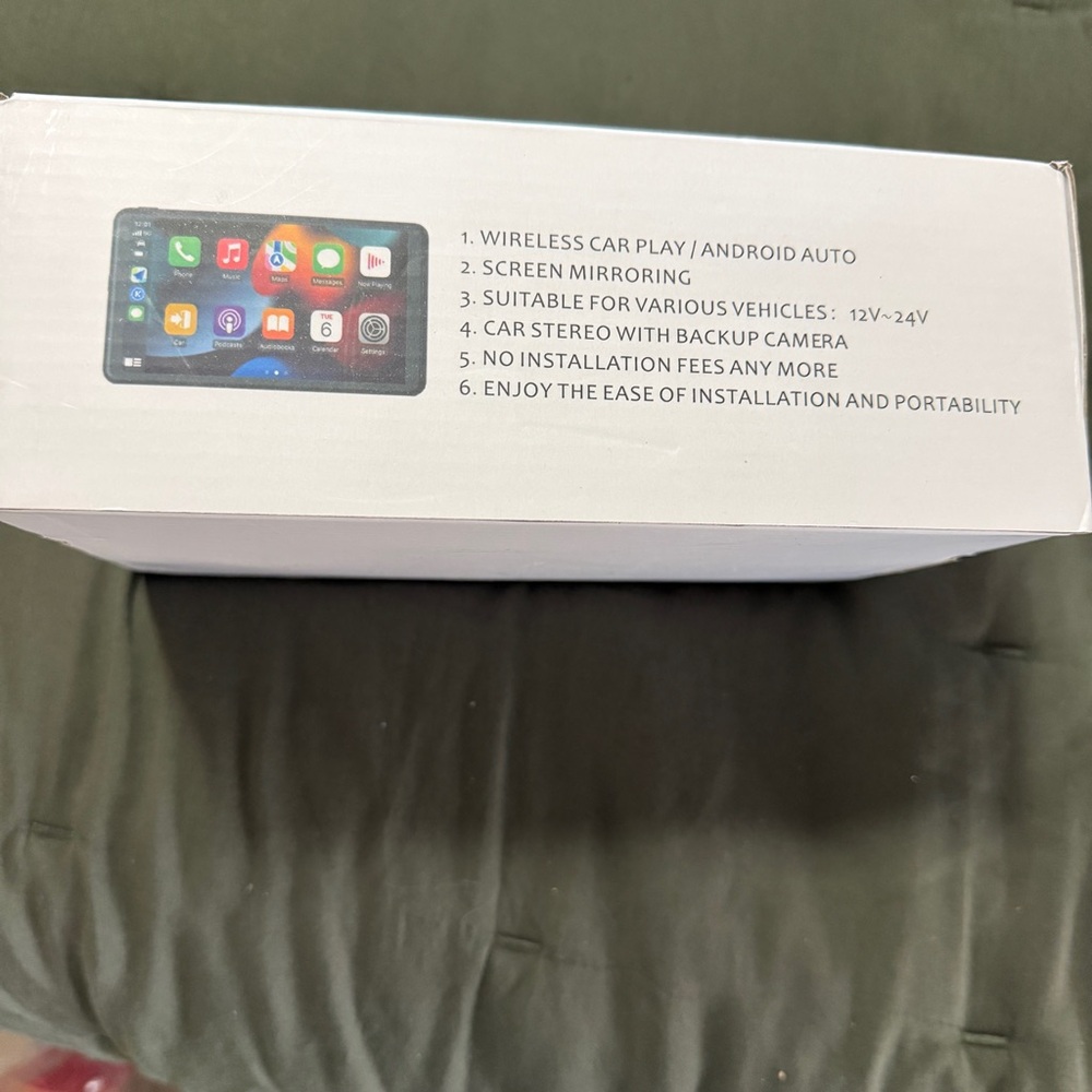 Portable Wireless Car Stereo - Picture 2 of 3